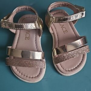 sparkle baby sandals size 4